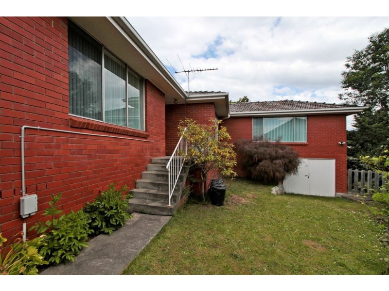 12 Suande Place, Kingston TAS 7050