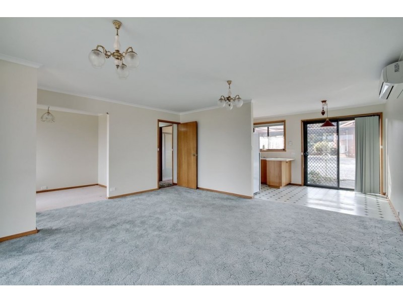 42 Village Drive, Kingston TAS 7050