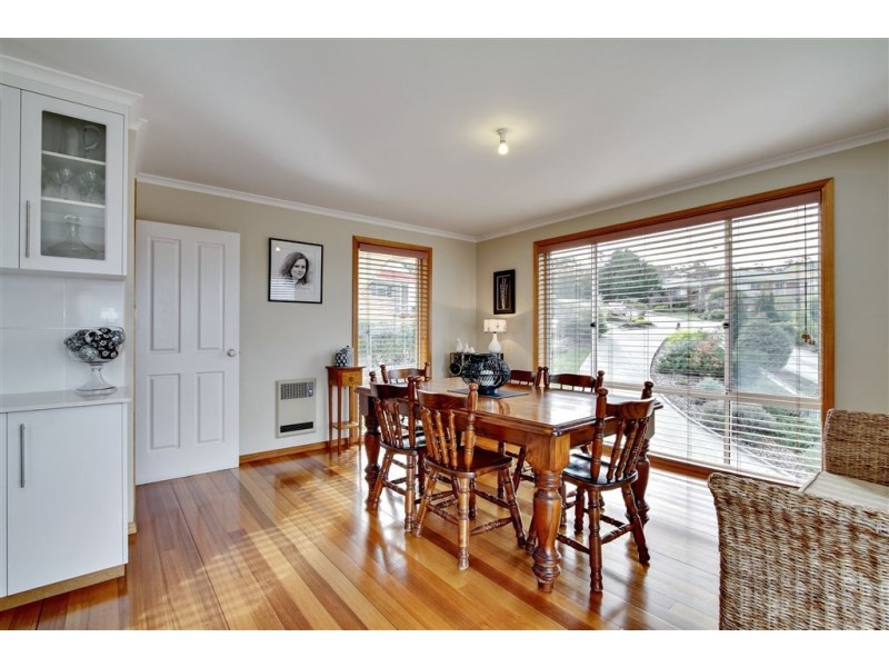 37 Timbertop Drive, Blackmans Bay TAS 7052