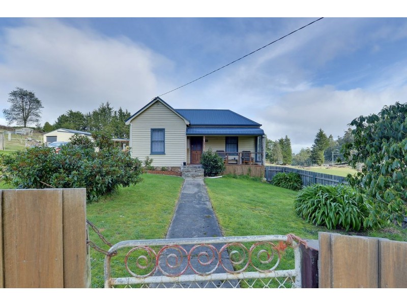 4 Milford Road, Kaoota TAS 7150