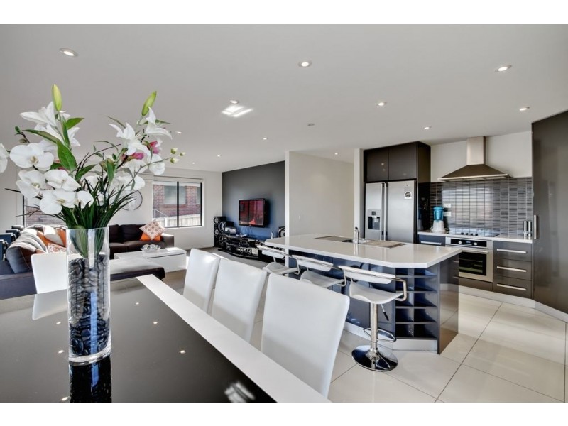 42 Kingfisher Street, Kingston TAS 7050