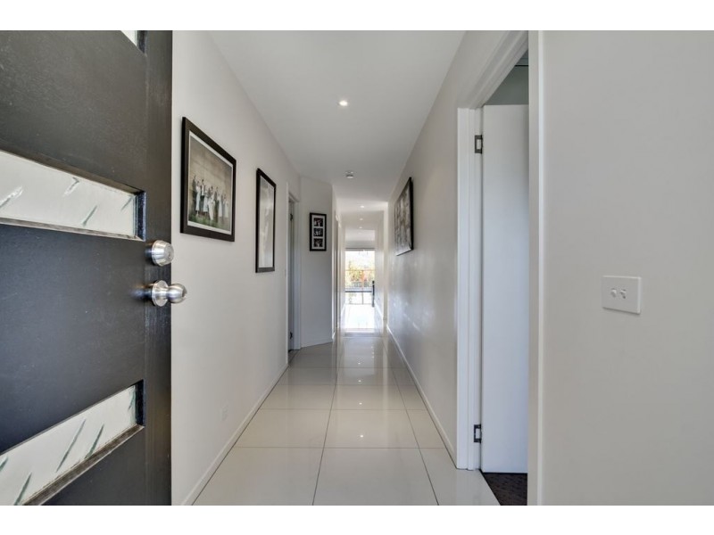 42 Kingfisher Street, Kingston TAS 7050