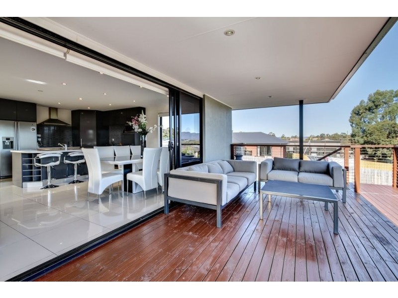 42 Kingfisher Street, Kingston TAS 7050