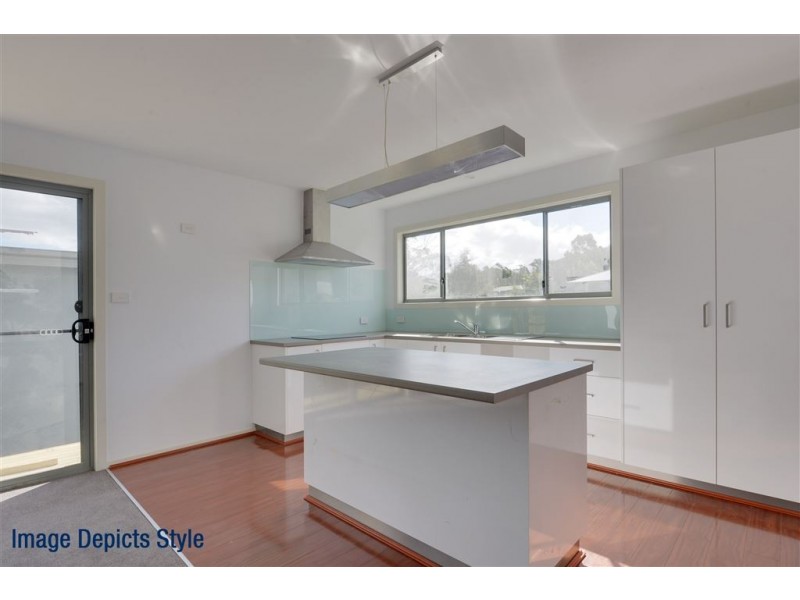 15/130 Burwood Drive, Blackmans Bay TAS 7052