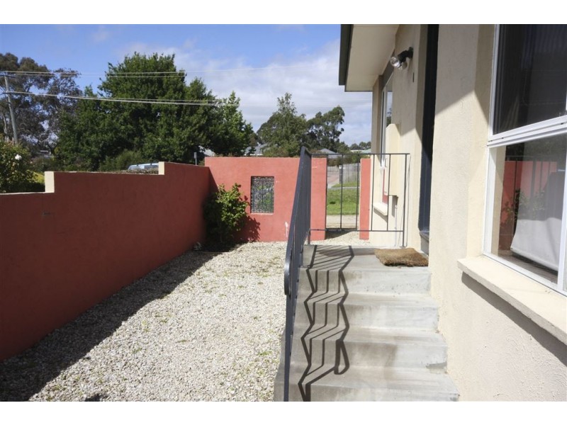 1/130 Summerleas Road, Kingston TAS 7050