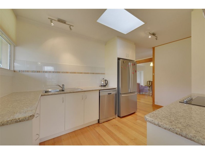 9 Kingston Heights, Kingston Beach TAS 7050