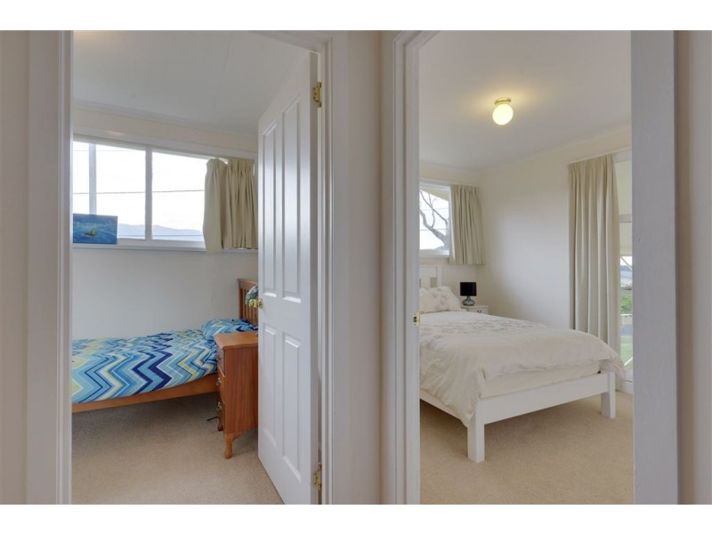 9 Kingston Heights, Kingston Beach TAS 7050