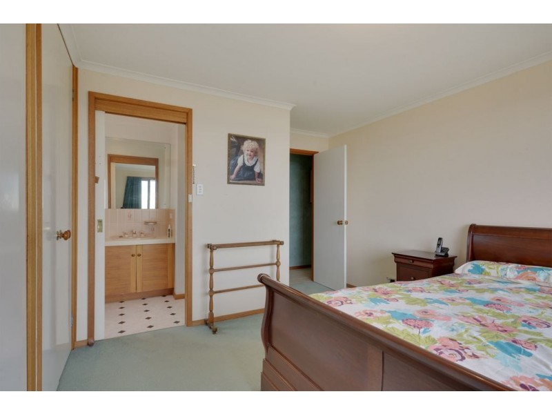 48 Woodlands Drive, Blackmans Bay TAS 7052