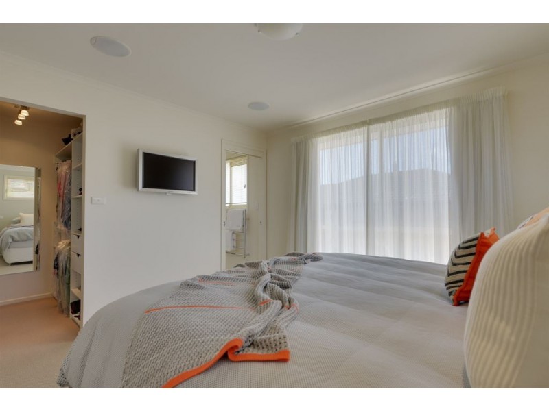 27 Carinya Street, Blackmans Bay TAS 7052