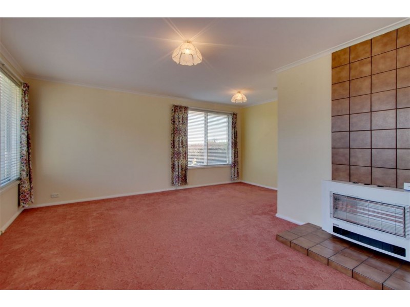 1 Wombara Avenue, Kingston Beach TAS 7050