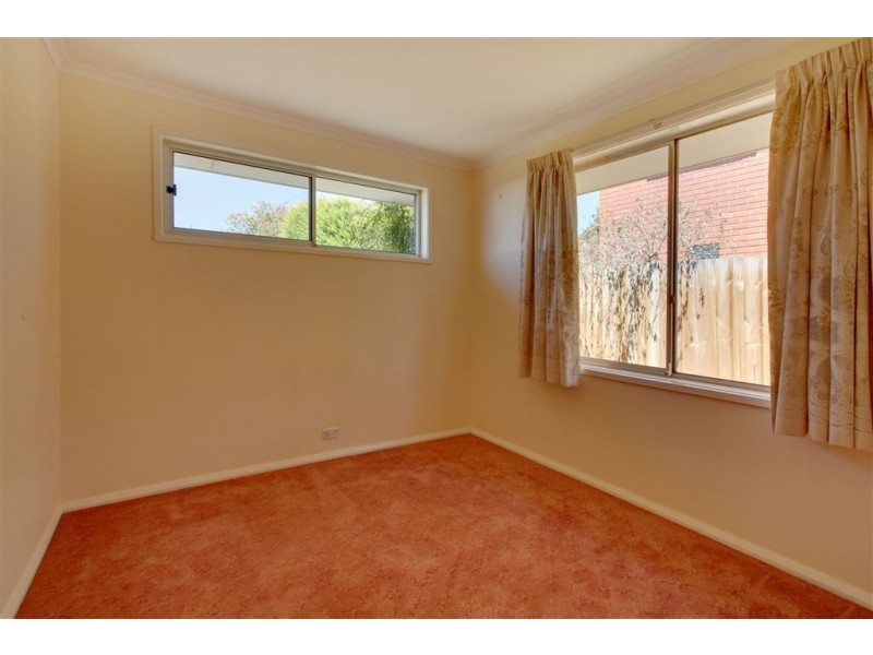 1 Wombara Avenue, Kingston Beach TAS 7050