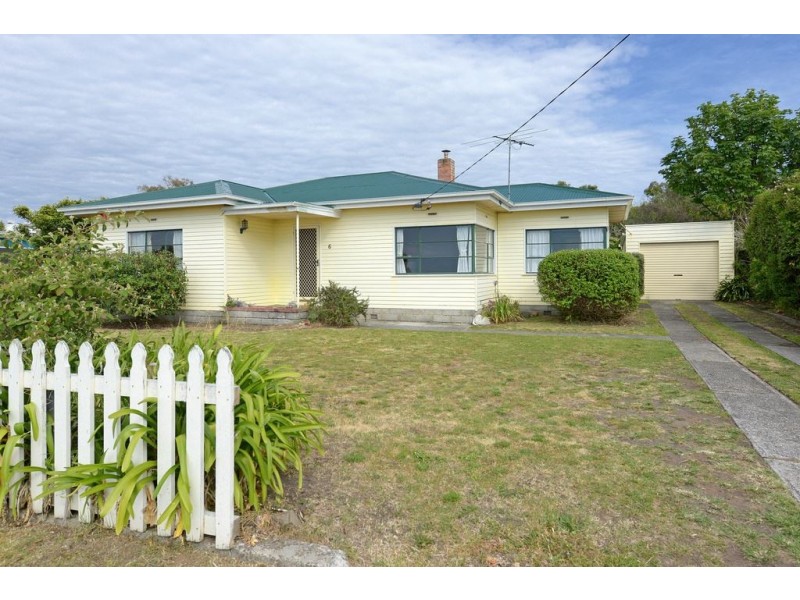 6 Ocean Esplanade, Blackmans Bay TAS 7052