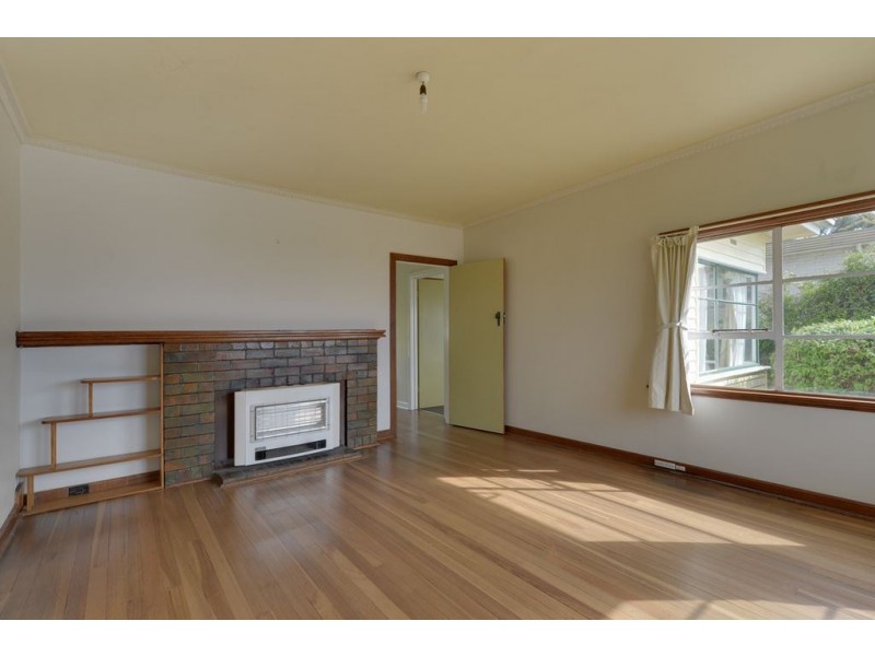 6 Ocean Esplanade, Blackmans Bay TAS 7052