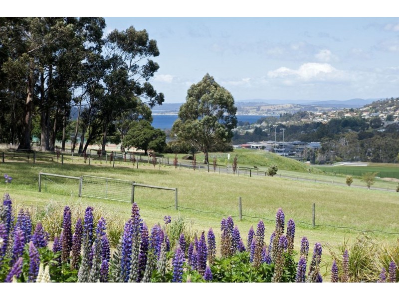 87 Kingston View Drive, Kingston TAS 7050