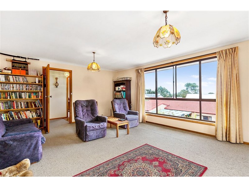21 Amethyst Drive, Blackmans Bay TAS 7052