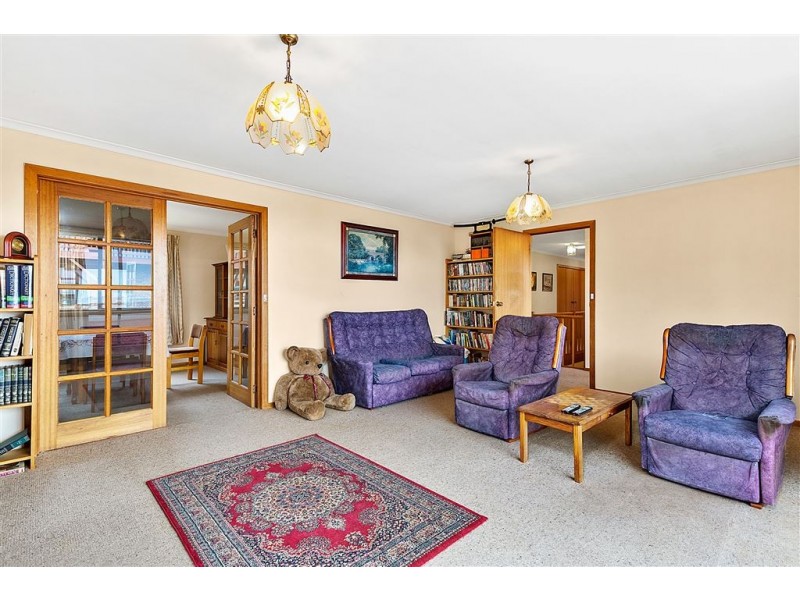 21 Amethyst Drive, Blackmans Bay TAS 7052
