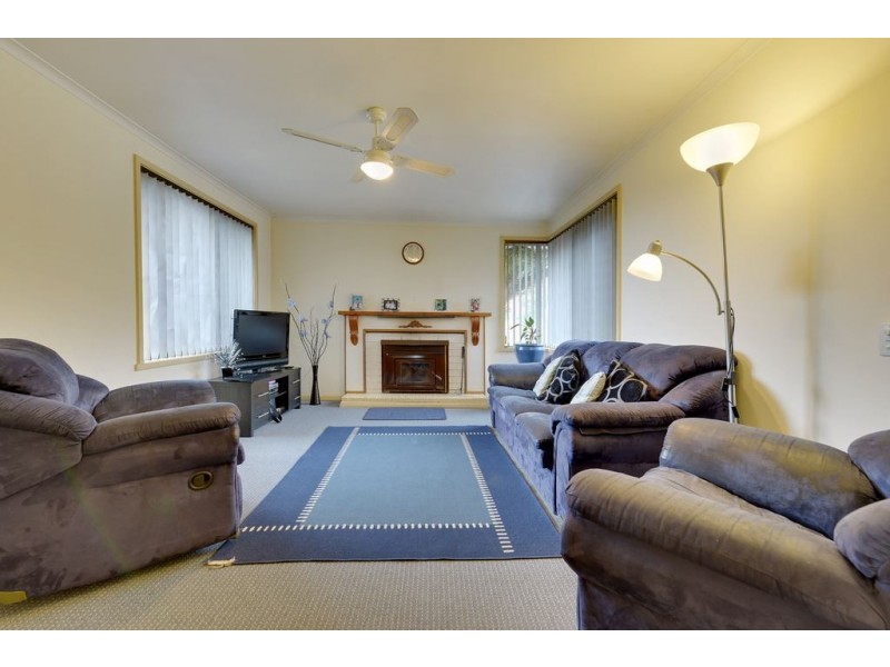13 Oak Court, Kingston TAS 7050