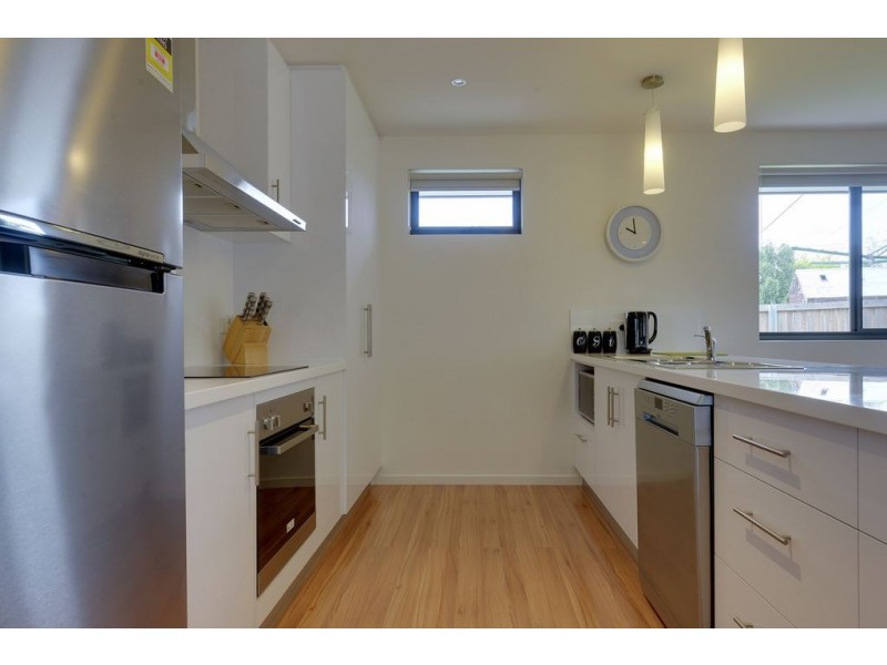 2/9 Discovery Place, Margate TAS 7054