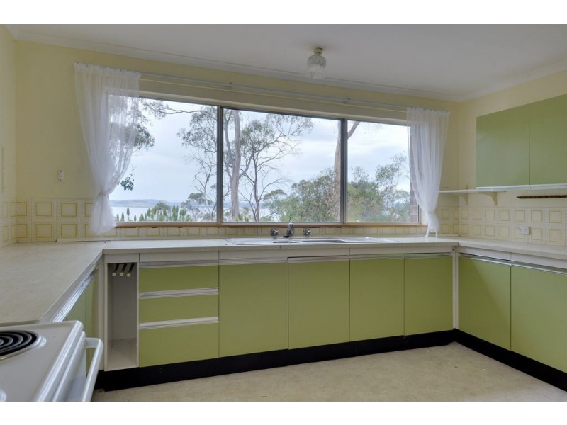 225 Tinderbox Road, Tinderbox TAS 7054