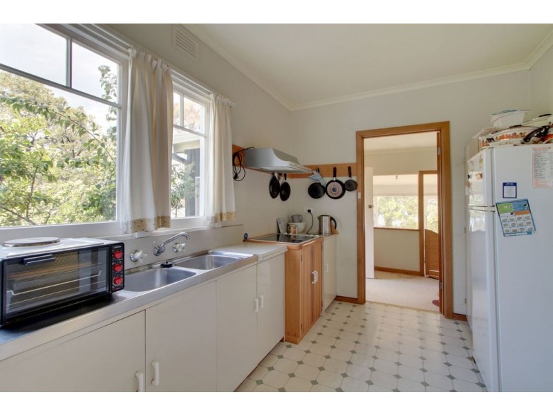 297 Howden Road, Howden TAS 7054