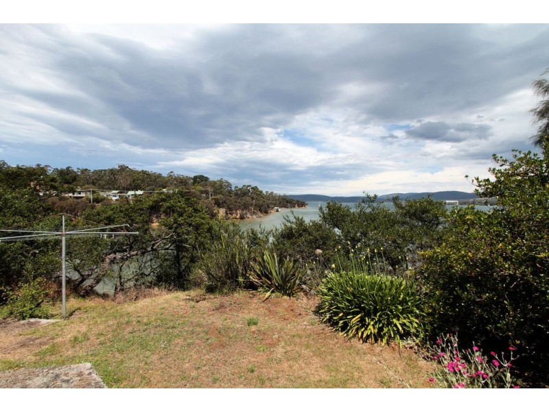 297 Howden Road, Howden TAS 7054