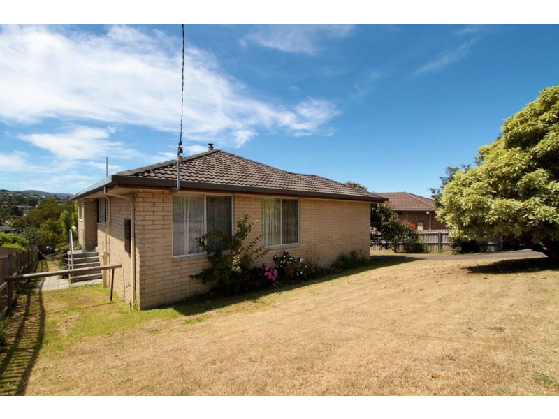 29 Carinya Street, Blackmans Bay TAS 7052