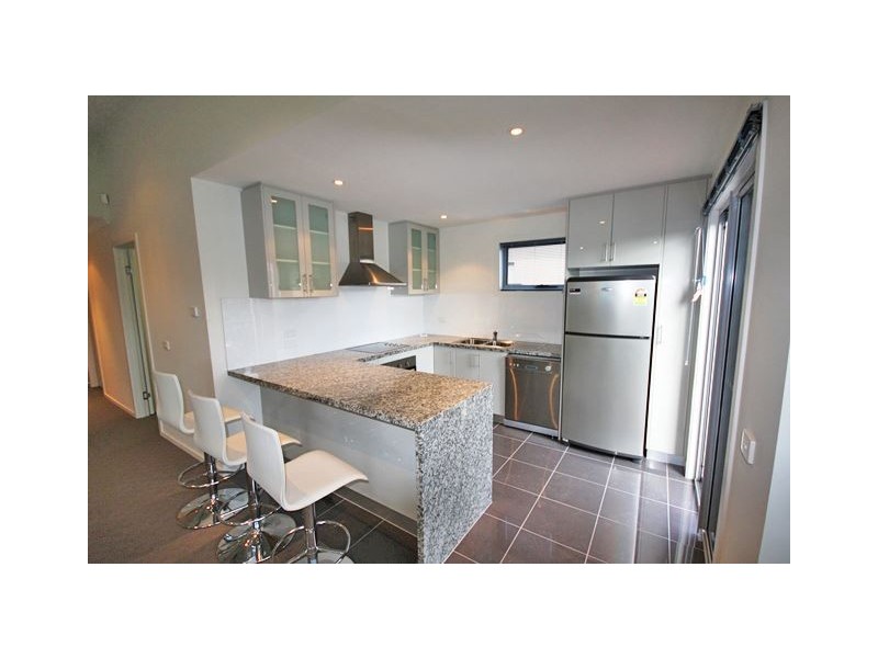2/10 Denison Street, Kingston TAS 7050