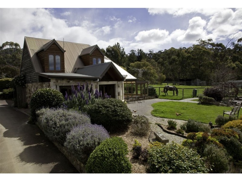 100 Saddle Road, Kettering TAS 7155