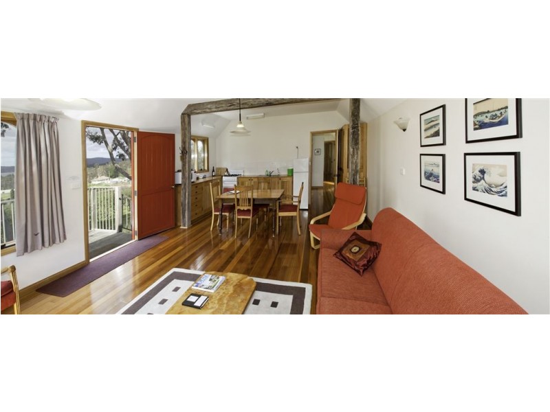 100 Saddle Road, Kettering TAS 7155