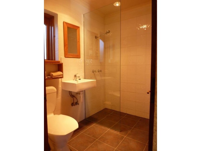 100 Saddle Road, Kettering TAS 7155