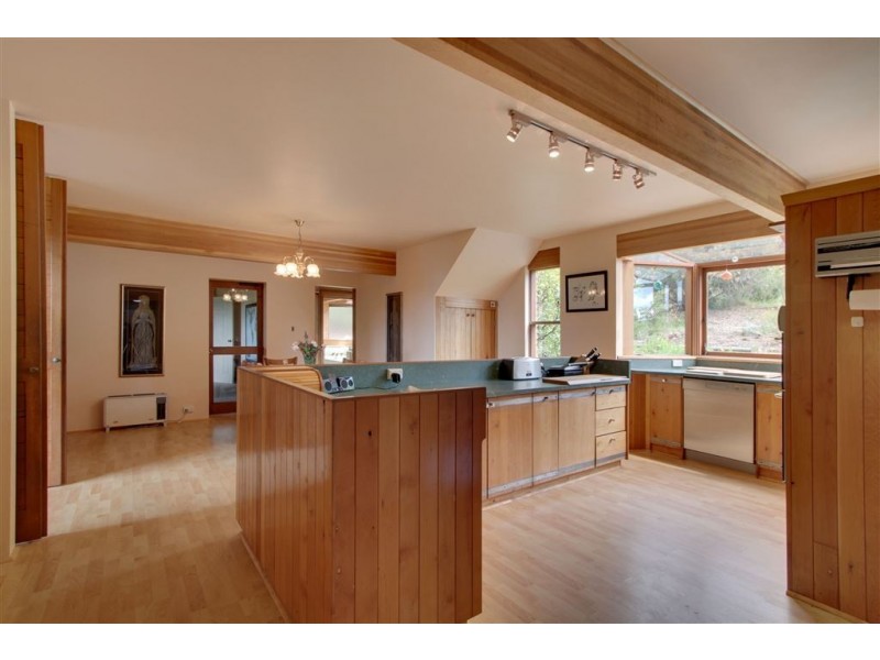 2 Howden Road, Howden TAS 7054