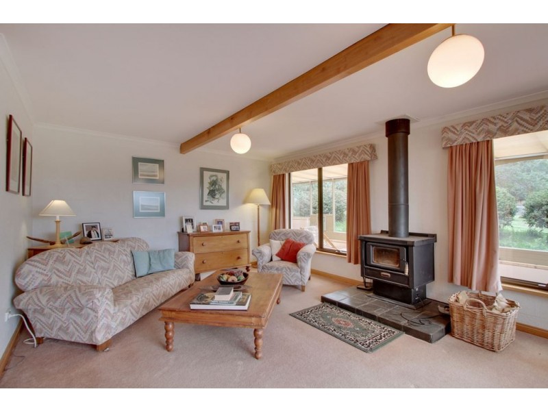 100 Saddle Road, Kettering TAS 7155