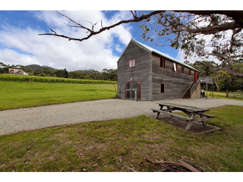 100 Saddle Road, Kettering TAS 7155