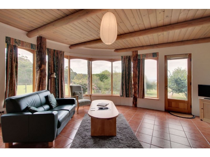 100 Saddle Road, Kettering TAS 7155