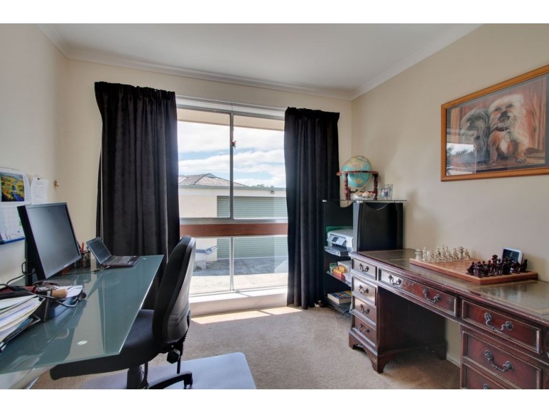 20 Crystal Downs Drive, Blackmans Bay TAS 7052