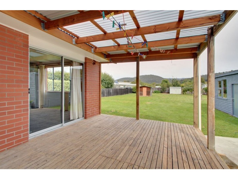 14 Pybus Street, Snug TAS 7054