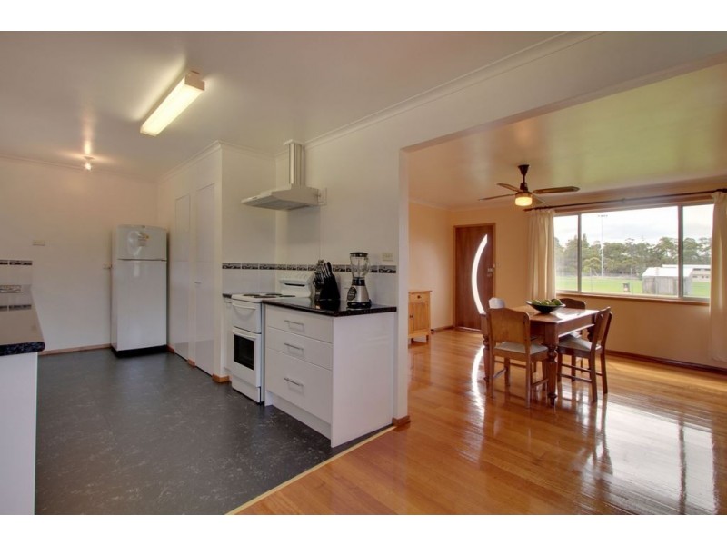 14 Pybus Street, Snug TAS 7054