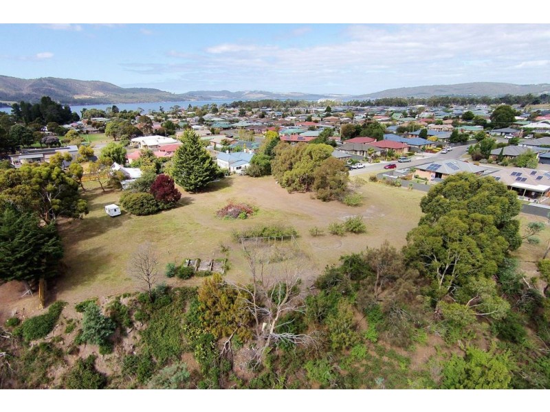 12 Delmore Place, Margate TAS 7054