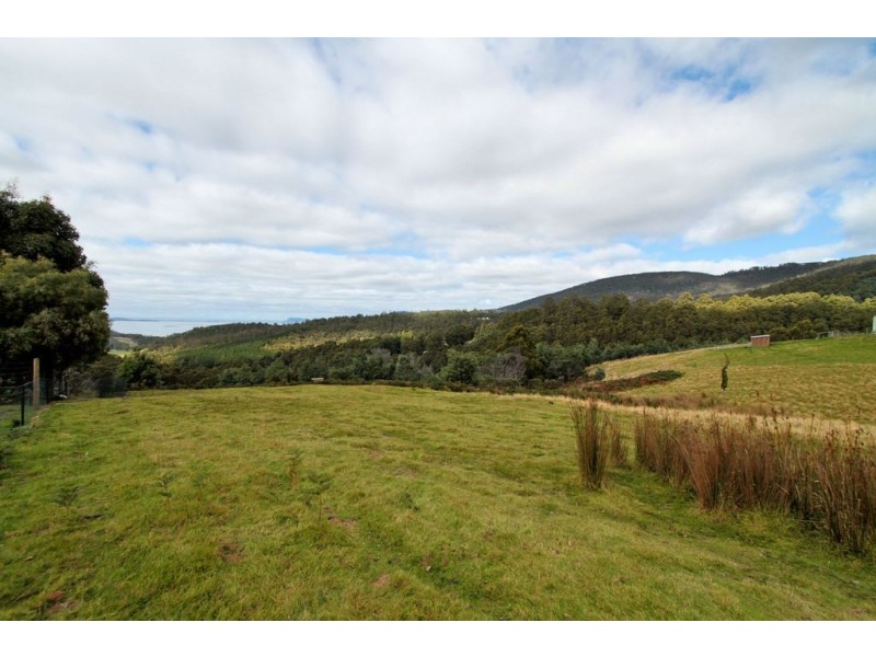 382 Saddle Road, Kettering TAS 7155