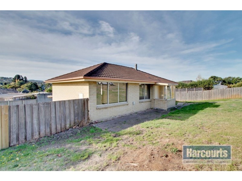 1 Alamo Close, Blackmans Bay TAS 7052