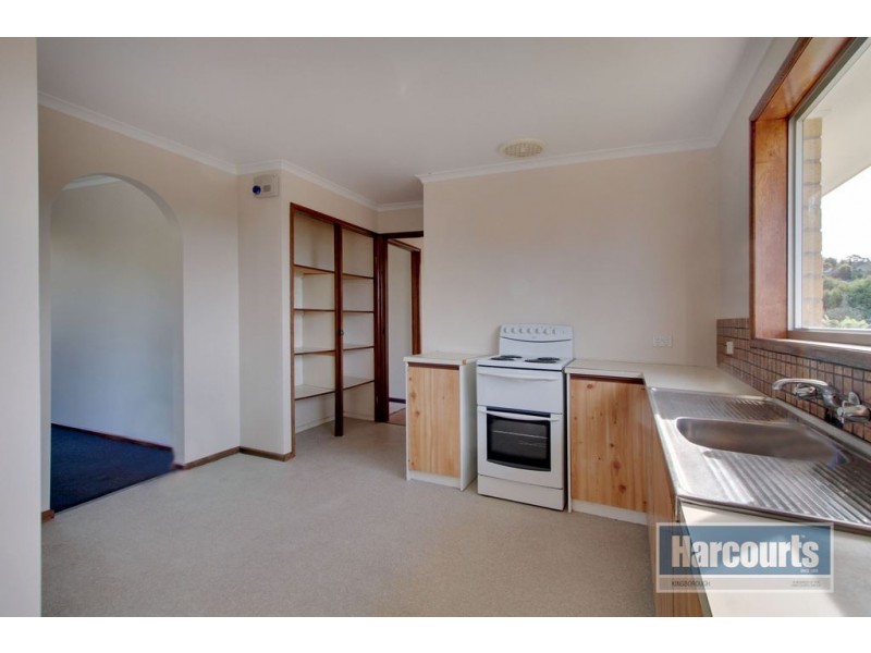 1 Alamo Close, Blackmans Bay TAS 7052
