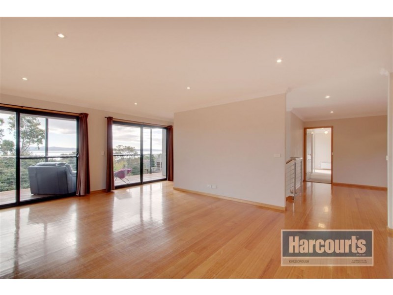 6 Reef Parade, Blackmans Bay TAS 7052