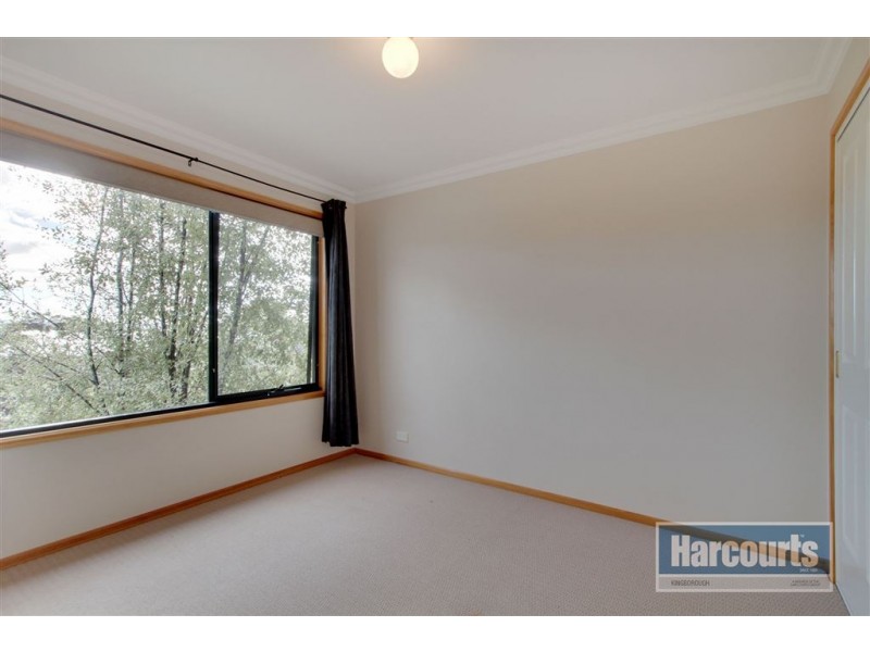 6 Reef Parade, Blackmans Bay TAS 7052