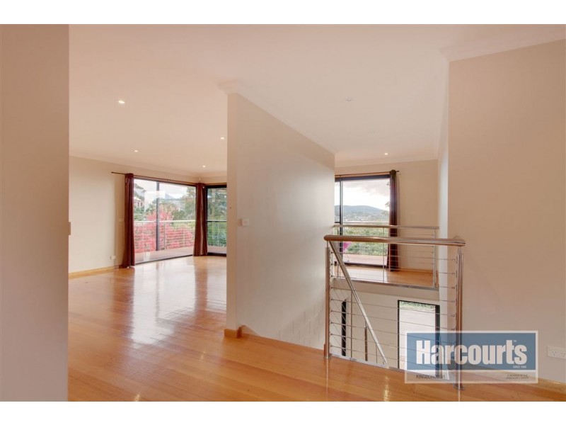 6 Reef Parade, Blackmans Bay TAS 7052