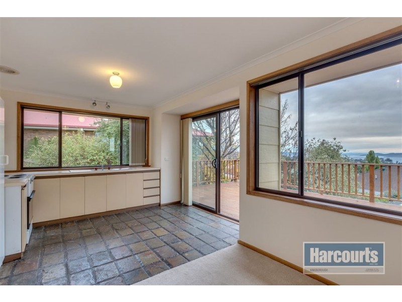 43 Woodlands Drive, Blackmans Bay TAS 7052