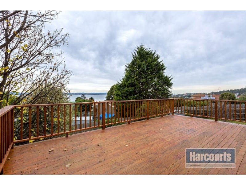 43 Woodlands Drive, Blackmans Bay TAS 7052