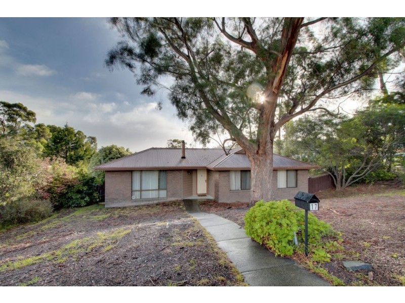 17 Hawthorn Drive, Kingston TAS 7050