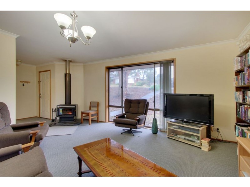 17 Hawthorn Drive, Kingston TAS 7050