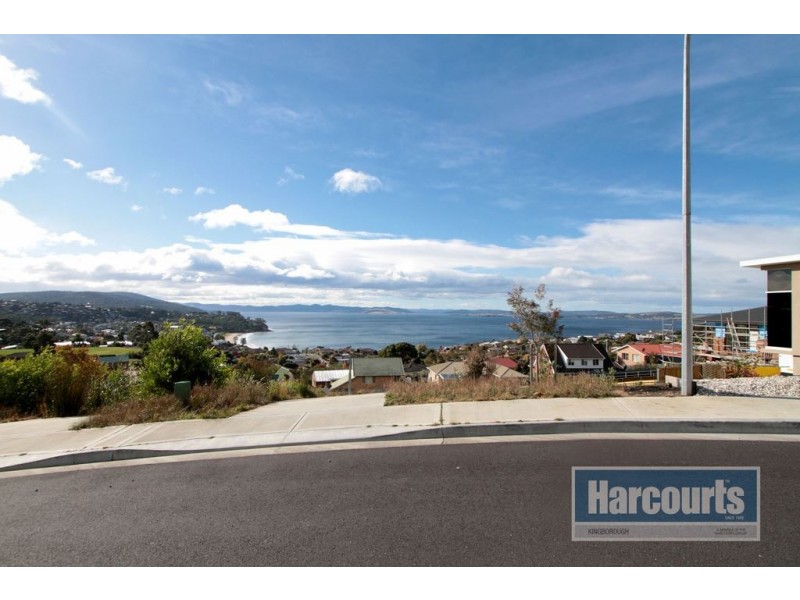 4 Caladium Place, Blackmans Bay TAS 7052