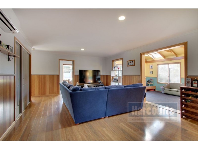 39 Calder Crescent, Blackmans Bay TAS 7052